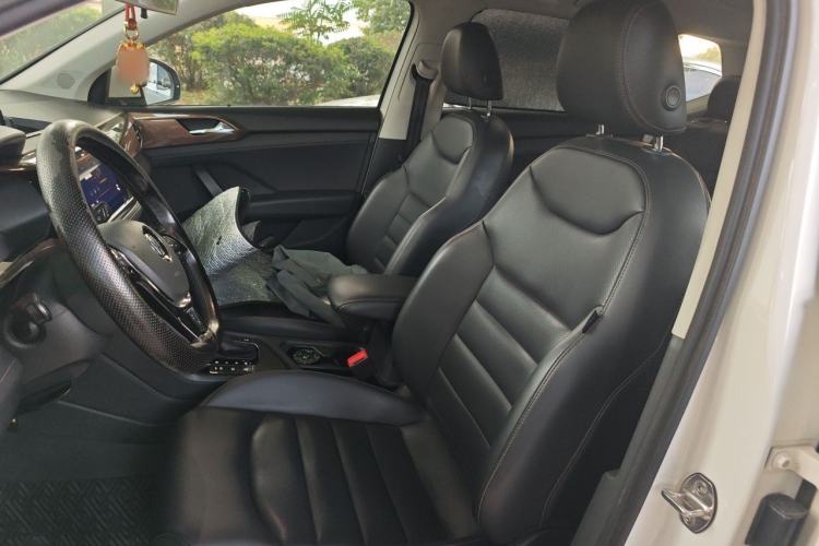 Used Volkswagen Tharu 2020 280TSI Two-Wheel Drive Luxury Plus Version China VI Standard Left Front Seat