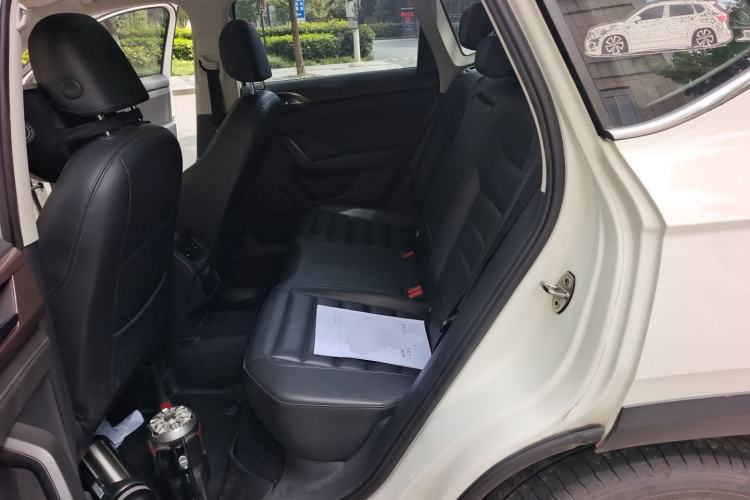 Used Volkswagen Tharu 2020 280TSI Two-Wheel Drive Luxury Edition China VI Standard Left Rear Seat