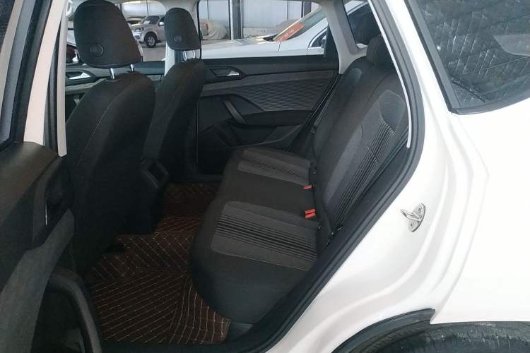 Used Volkswagen Tharu 2020 280TSI Two-Wheel Drive Trend Edition China VI Standard Left Rear Seat
