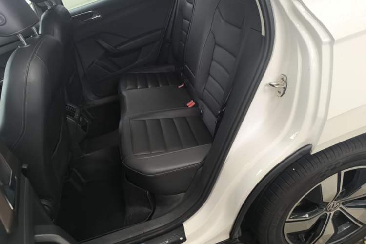 Used Volkswagen Tharu 2020 280TSI Two-Wheel Drive Comfort Edition China VI Standard Left Rear Seat