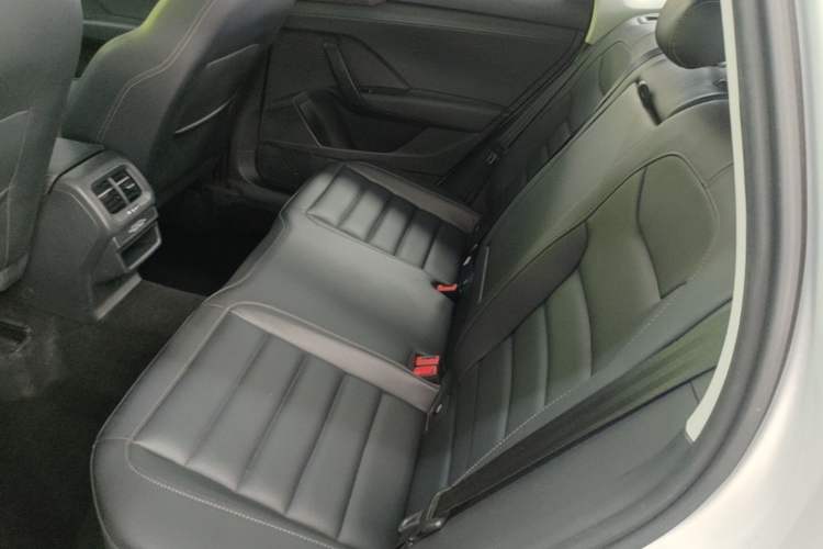 Used Volkswagen Tharu 2020 280TSI Two-Wheel Drive Comfort Edition China VI Standard Left Rear Seat