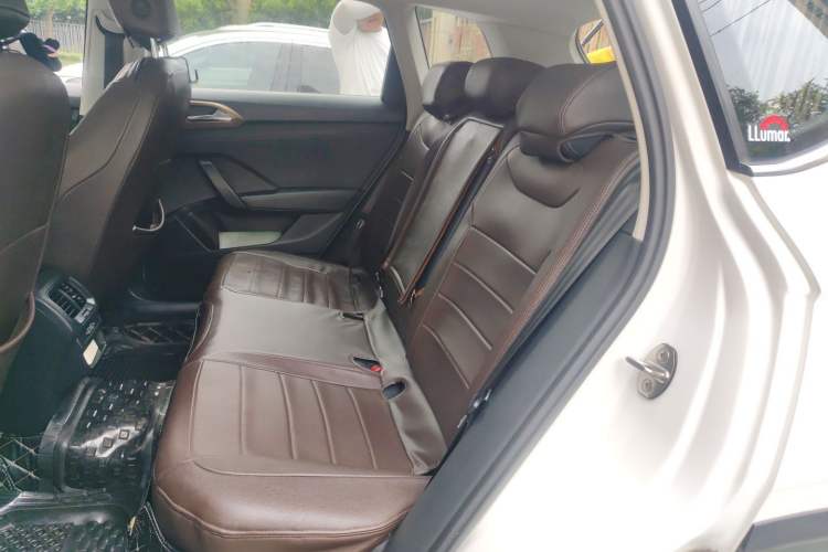 Used Volkswagen Tharu 2020 280TSI Two-Wheel Drive Luxury Plus Version China VI Standard Left Rear Seat
