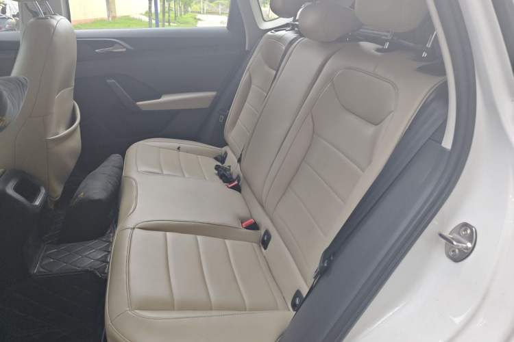 Used Volkswagen Tharu 2020 280TSI Two-Wheel Drive Trend Edition China VI Standard Left Rear Seat