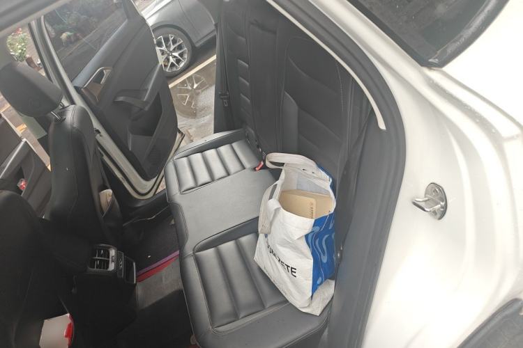 Used Volkswagen Tharu 2020 280TSI Two-Wheel Drive Comfort Edition China VI Standard Left Rear Seat