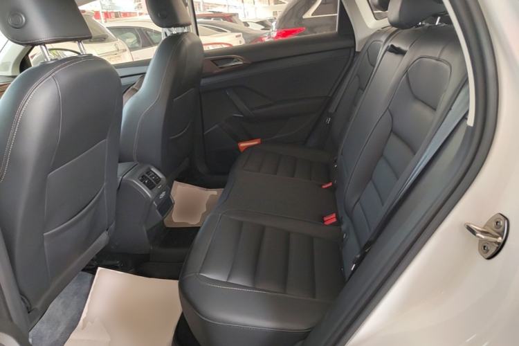 Used Volkswagen Tharu 2020 280TSI Two-Wheel Drive Comfort Edition China VI Standard Left Rear Seat