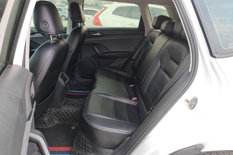 Used Volkswagen Tharu 2020 280TSI Two-Wheel Drive Trend Edition China VI Standard Left Rear Seat