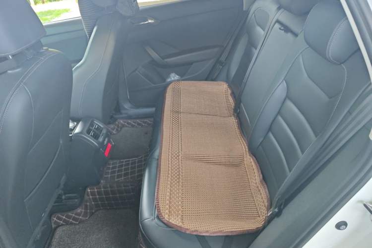 Used Volkswagen Tharu 2020 280TSI Two-Wheel Drive Comfort Edition China VI Standard Left Rear Seat