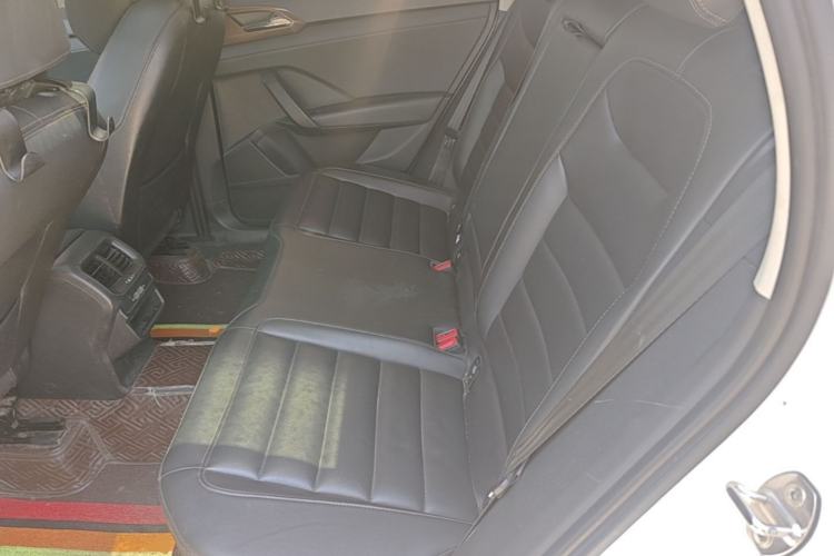 Used Volkswagen Tharu 2020 280TSI Two-Wheel Drive Comfort Edition China VI Standard Left Rear Seat