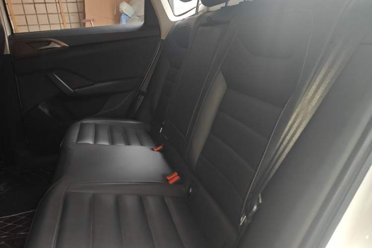 Used Volkswagen Tharu 2020 280TSI Two-Wheel Drive Comfort Edition China VI Standard Left Rear Seat