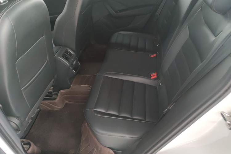 Used Volkswagen Tharu 2020 280TSI Two-Wheel Drive Comfort Edition China VI Standard Left Rear Seat