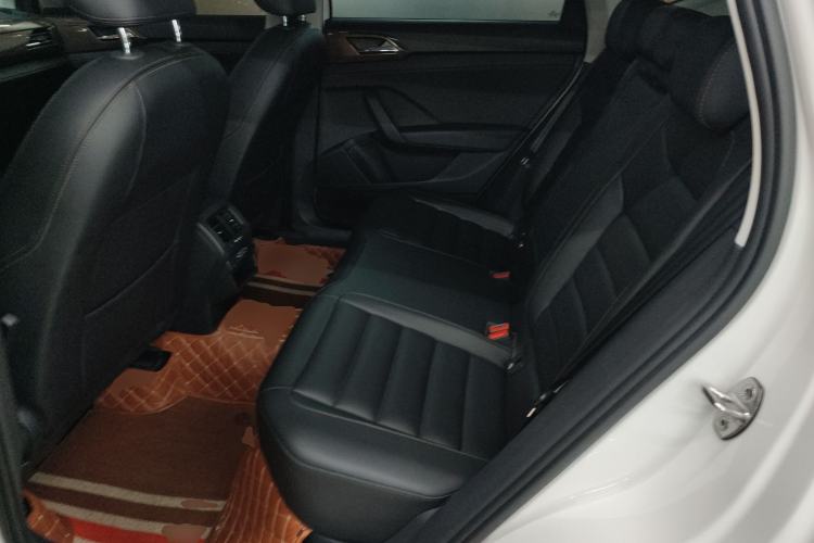 Used Volkswagen Tharu 2020 280TSI Two-Wheel Drive Comfort Edition China VI Standard Left Rear Seat