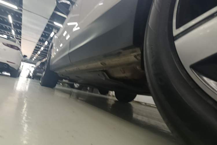 Used Volkswagen Tharu 2020 280TSI Two-Wheel Drive Comfort Edition China VI Standard Left Side Sill