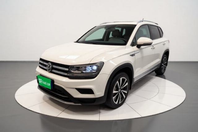 Used Volkswagen Tharu 2020 330TSI All-Wheel-Drive Luxury PLUS China VI Standard