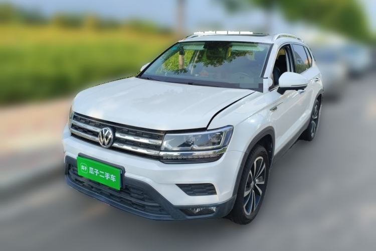 Used Volkswagen Tharu 2020 280TSI Two-Wheel Drive Luxury Plus Version China VI Standard Guazi used car, China used car export, Used car for sale, Used cars, Cheapest cars for sale