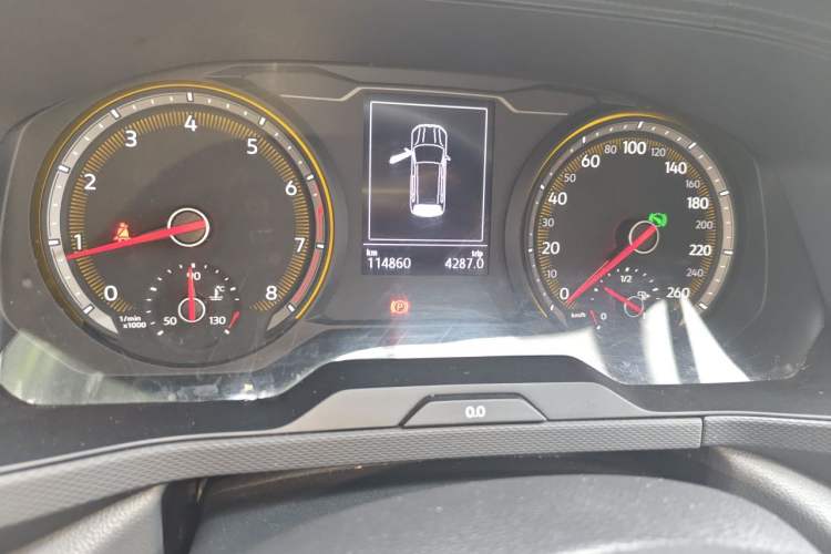 Used Volkswagen Tharu 2020 280TSI Two-Wheel Drive Trend Edition China VI Standard Odometer Close Up