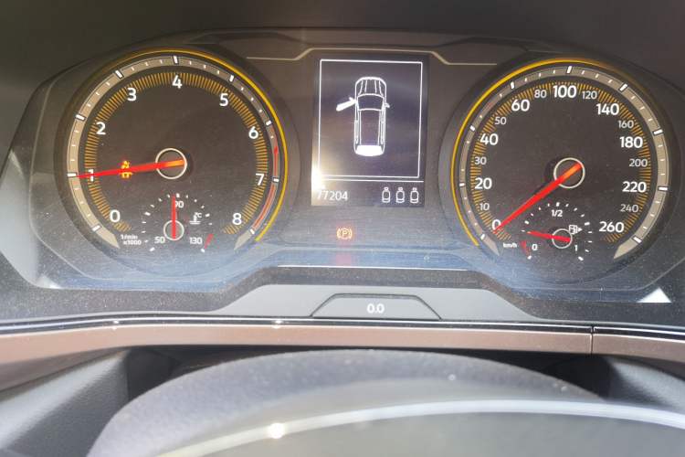 Used Volkswagen Tharu 2020 280TSI Two-Wheel Drive Luxury Plus Version China VI Standard Odometer Close Up