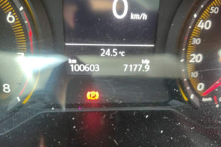 Used Volkswagen Tharu 2020 280TSI Two-Wheel Drive Comfort Edition China VI Standard Odometer Close Up
