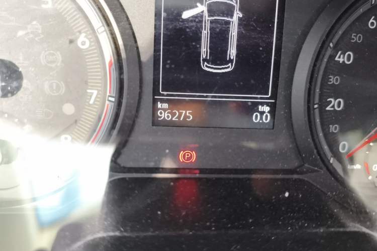 Used Volkswagen Tharu 2020 280TSI Two-Wheel Drive Luxury Plus Version China VI Standard Odometer Close Up