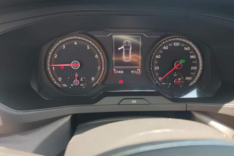 Used Volkswagen Tharu 2020 280TSI Two-Wheel Drive Trend Edition China VI Standard Odometer Close Up