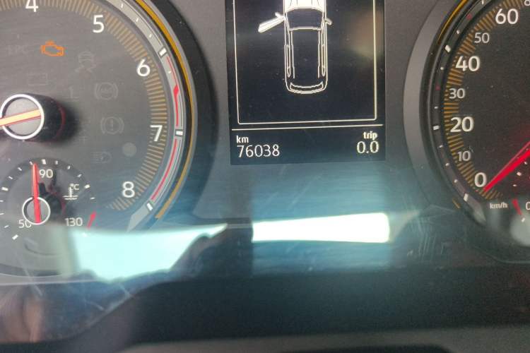 Used Volkswagen Tharu 2020 280TSI Two-Wheel Drive Comfort Edition China VI Standard Odometer Close Up
