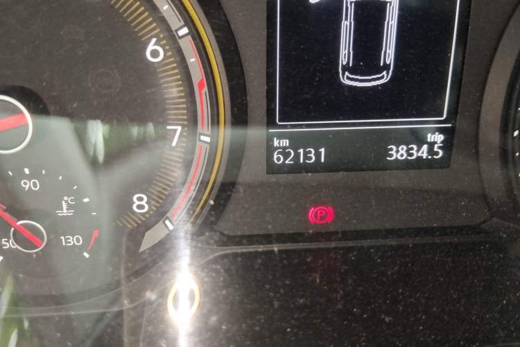 Used Volkswagen Tharu 2020 280TSI Two-Wheel Drive Luxury Edition China VI Standard Odometer Close Up