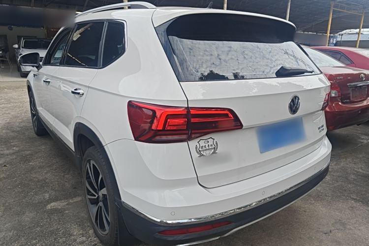 Used Volkswagen Tharu 2020 330TSI All-Wheel-Drive Luxury Edition China VI Standard Rear Left 45 Deg