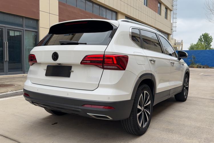 Used Volkswagen Tharu 2020 280TSI Two-Wheel Drive Luxury Edition China VI Standard Rear Right 45 Deg
