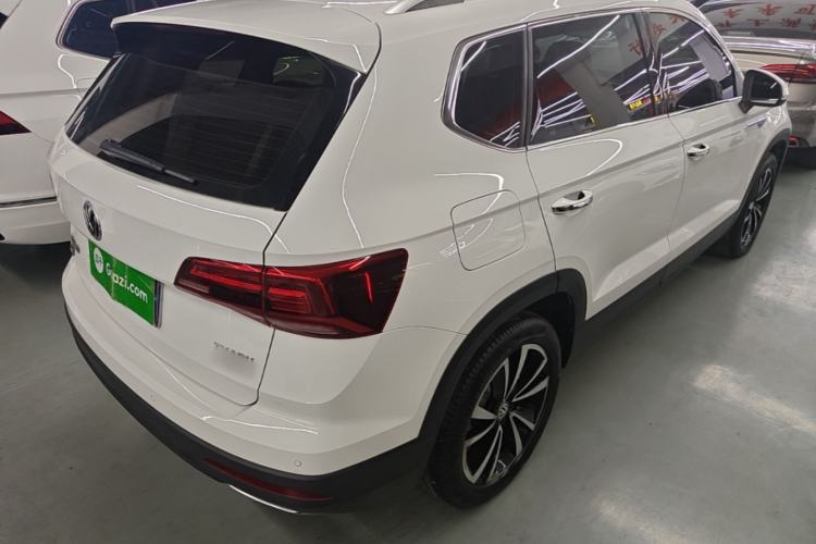 Used Volkswagen Tharu 2020 280TSI Two-Wheel Drive Luxury Edition China VI Standard Rear Right 45 Deg