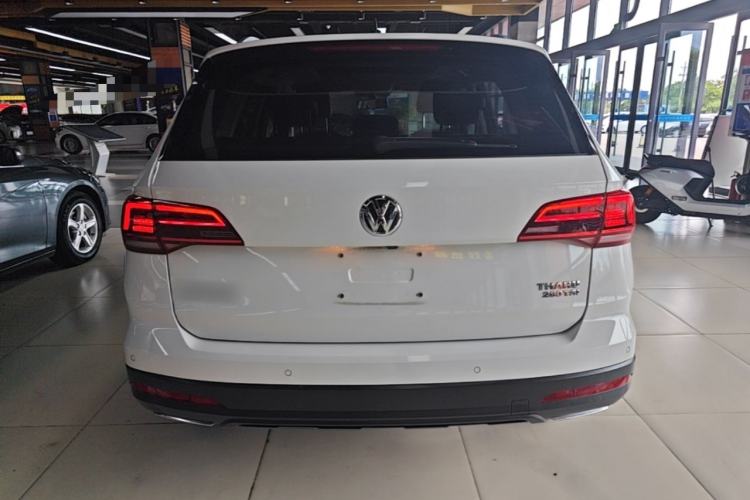 Used Volkswagen Tharu 2020 280TSI Two-Wheel Drive Luxury Edition China VI Standard Rear