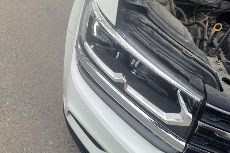 Used Volkswagen Tharu 2020 280TSI Two-Wheel Drive Luxury Plus Version China VI Standard Right Front Headlight