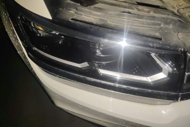 Used Volkswagen Tharu 2020 280TSI Two-Wheel Drive Luxury Edition China VI Standard Right Front Headlight