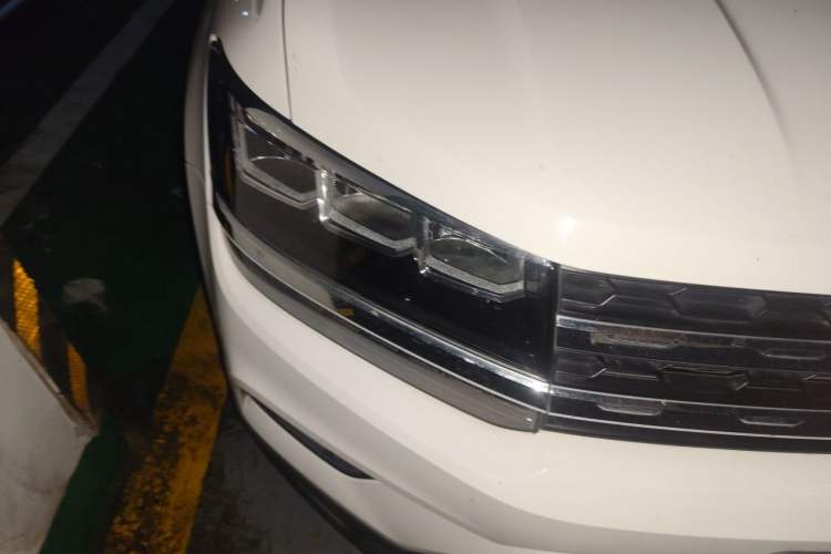 Used Volkswagen Tharu 2020 280TSI Two-Wheel Drive Comfort Edition China VI Standard Right Front Headlight