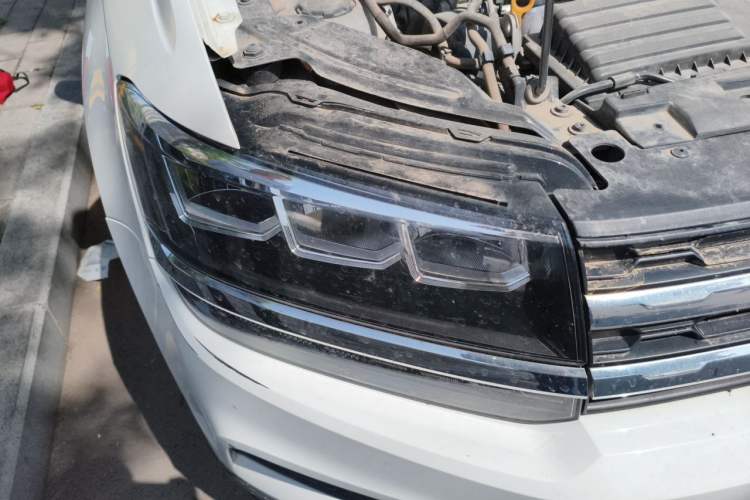 Used Volkswagen Tharu 2020 280TSI Two-Wheel Drive Comfort Edition China VI Standard Right Front Headlight