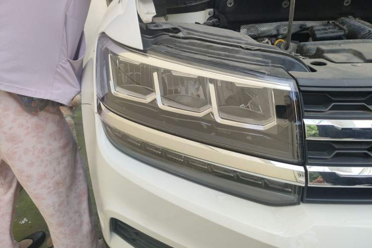 Used Volkswagen Tharu 2020 280TSI Two-Wheel Drive Comfort Edition China VI Standard Right Front Headlight