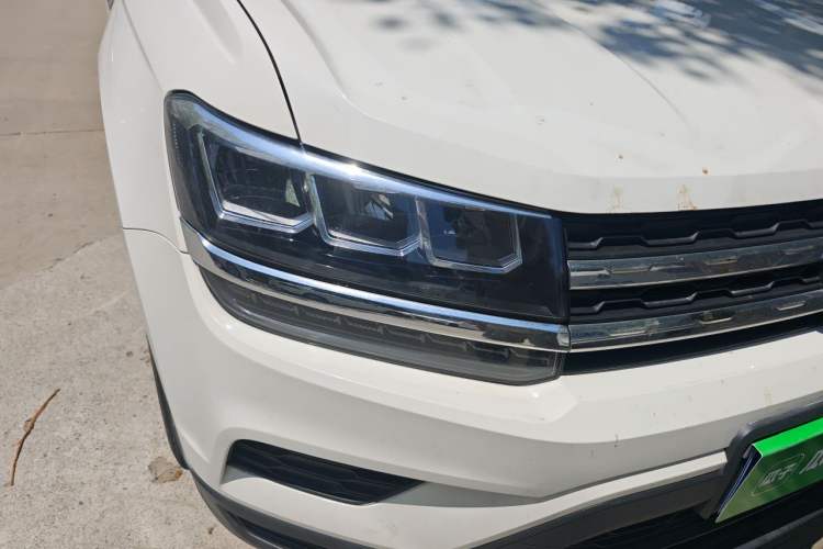 Used Volkswagen Tharu 2020 280TSI Two-Wheel Drive Trend Edition China VI Standard Right Front Headlight