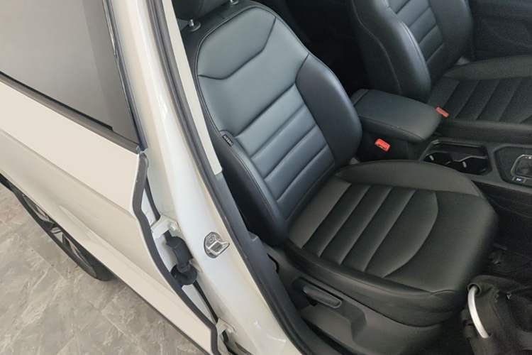 Used Volkswagen Tharu 2020 280TSI Two-Wheel Drive Comfort Edition China VI Standard Right Front Seat