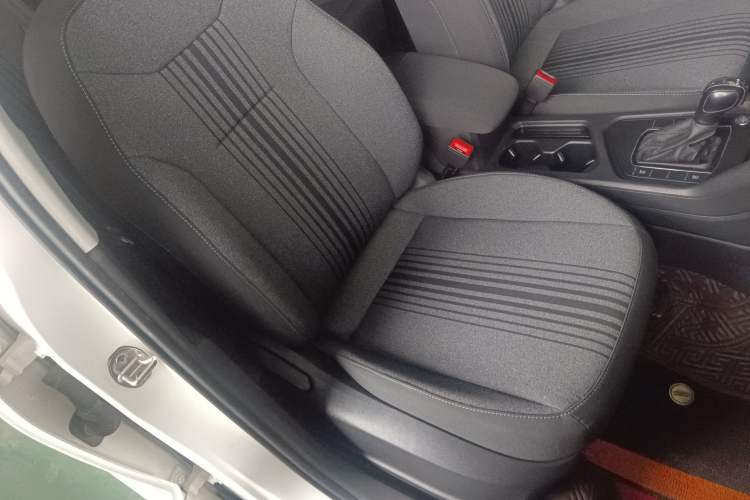 Used Volkswagen Tharu 2020 280TSI Two-Wheel Drive Trend Edition China VI Standard Right Front Seat