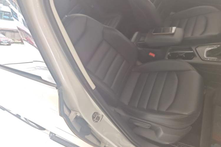 Used Volkswagen Tharu 2020 280TSI Two-Wheel Drive Comfort Edition China VI Standard Right Front Seat