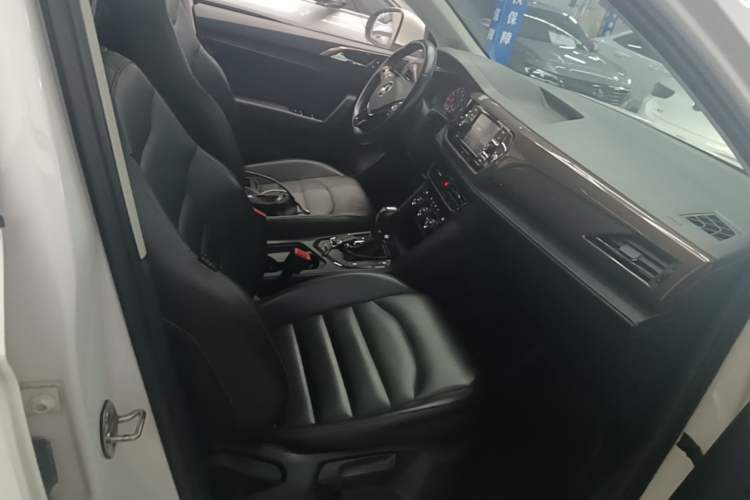 Used Volkswagen Tharu 2020 280TSI Two-Wheel Drive Comfort Edition China VI Standard Right Front Seat