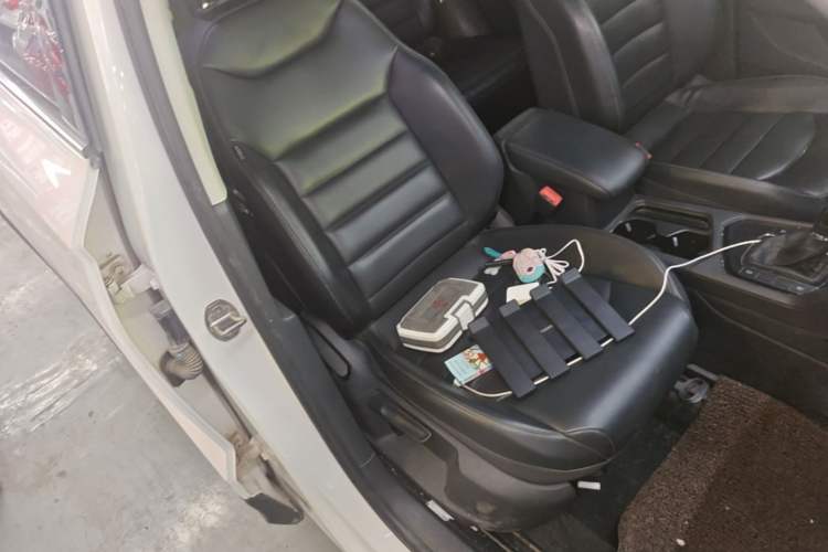 Used Volkswagen Tharu 2020 280TSI Two-Wheel Drive Luxury Plus Version China VI Standard Right Front Seat