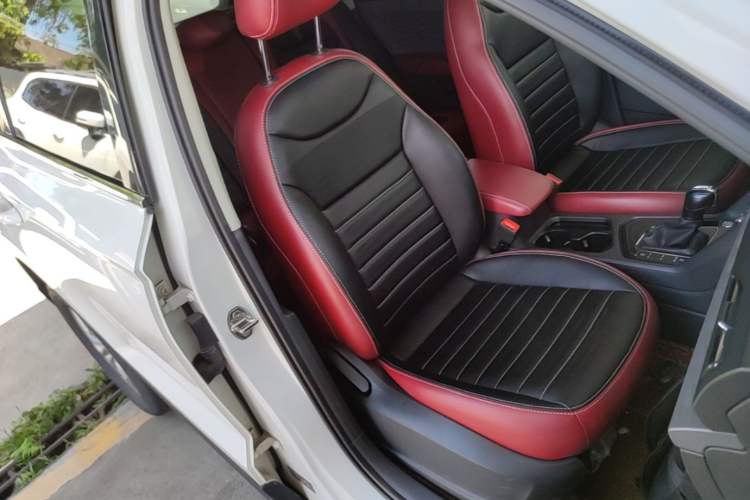 Used Volkswagen Tharu 2020 280TSI Two-Wheel Drive Trend Edition China VI Standard Right Front Seat