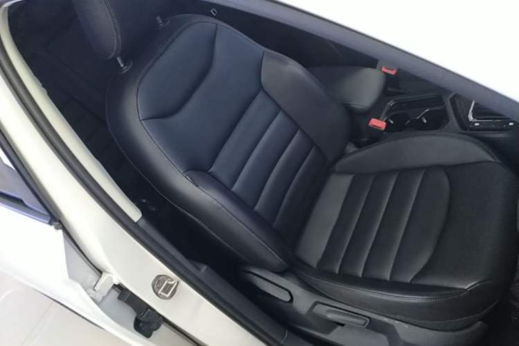 Used Volkswagen Tharu 2020 280TSI Two-Wheel Drive Comfort Edition China VI Standard Right Front Seat