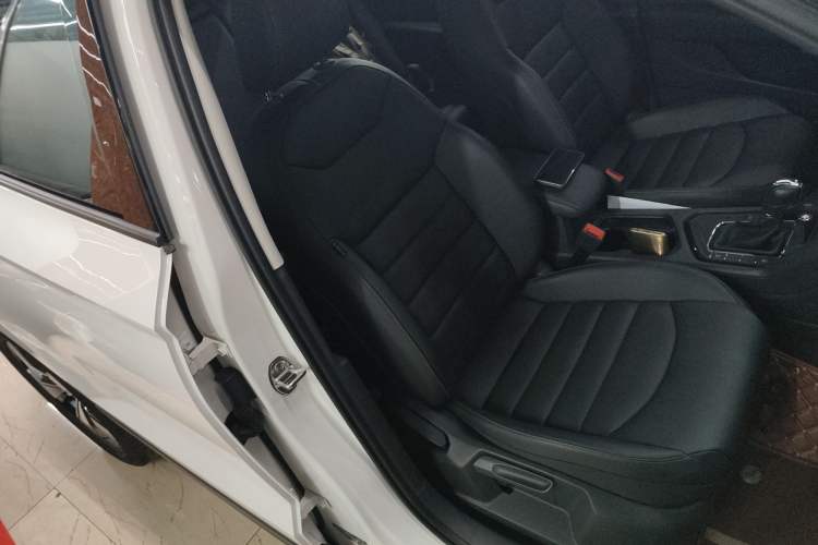 Used Volkswagen Tharu 2020 280TSI Two-Wheel Drive Comfort Edition China VI Standard Right Front Seat