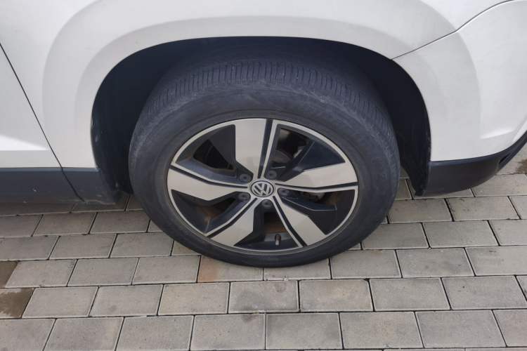 Used Volkswagen Tharu 2020 280TSI Two-Wheel Drive Comfort Edition China VI Standard Right Front Wheel Hub