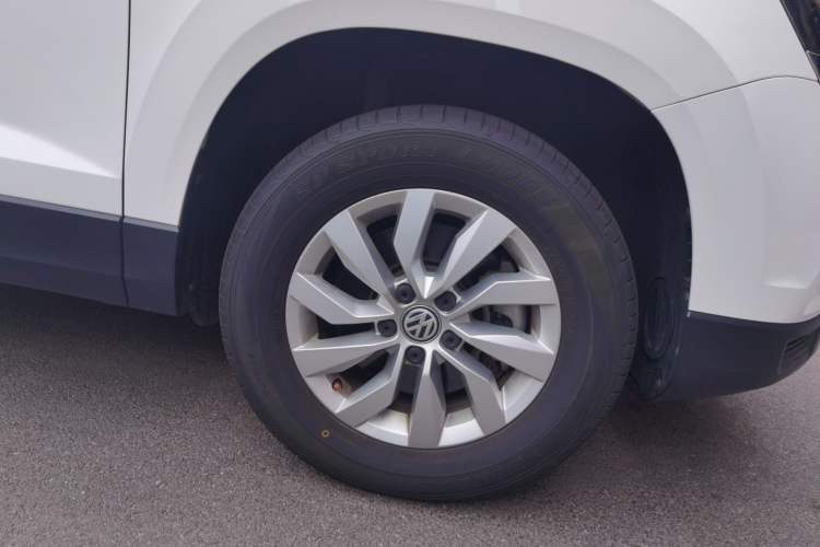 Used Volkswagen Tharu 2020 280TSI Two-Wheel Drive Trend Edition China VI Standard Right Front Wheel Hub