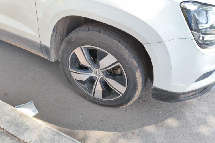 Used Volkswagen Tharu 2020 280TSI Two-Wheel Drive Comfort Edition China VI Standard Right Front Wheel Hub
