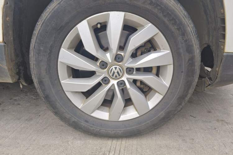 Used Volkswagen Tharu 2020 280TSI Two-Wheel Drive Trend Edition China VI Standard Right Front Wheel Hub