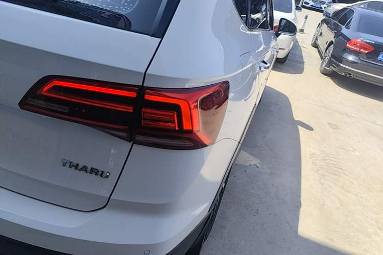 Used Volkswagen Tharu 2020 280TSI Two-Wheel Drive Luxury Plus Version China VI Standard Right Rear Taillight