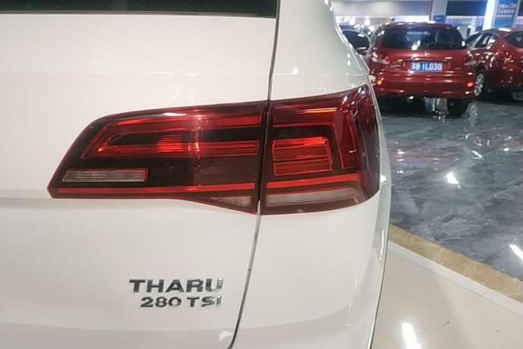 Used Volkswagen Tharu 2020 280TSI Two-Wheel Drive Luxury Plus Version China VI Standard Right Rear Taillight