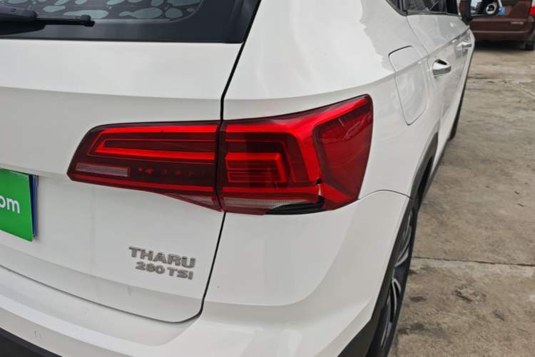 Used Volkswagen Tharu 2020 280TSI Two-Wheel Drive Luxury Edition China VI Standard Right Rear Taillight
